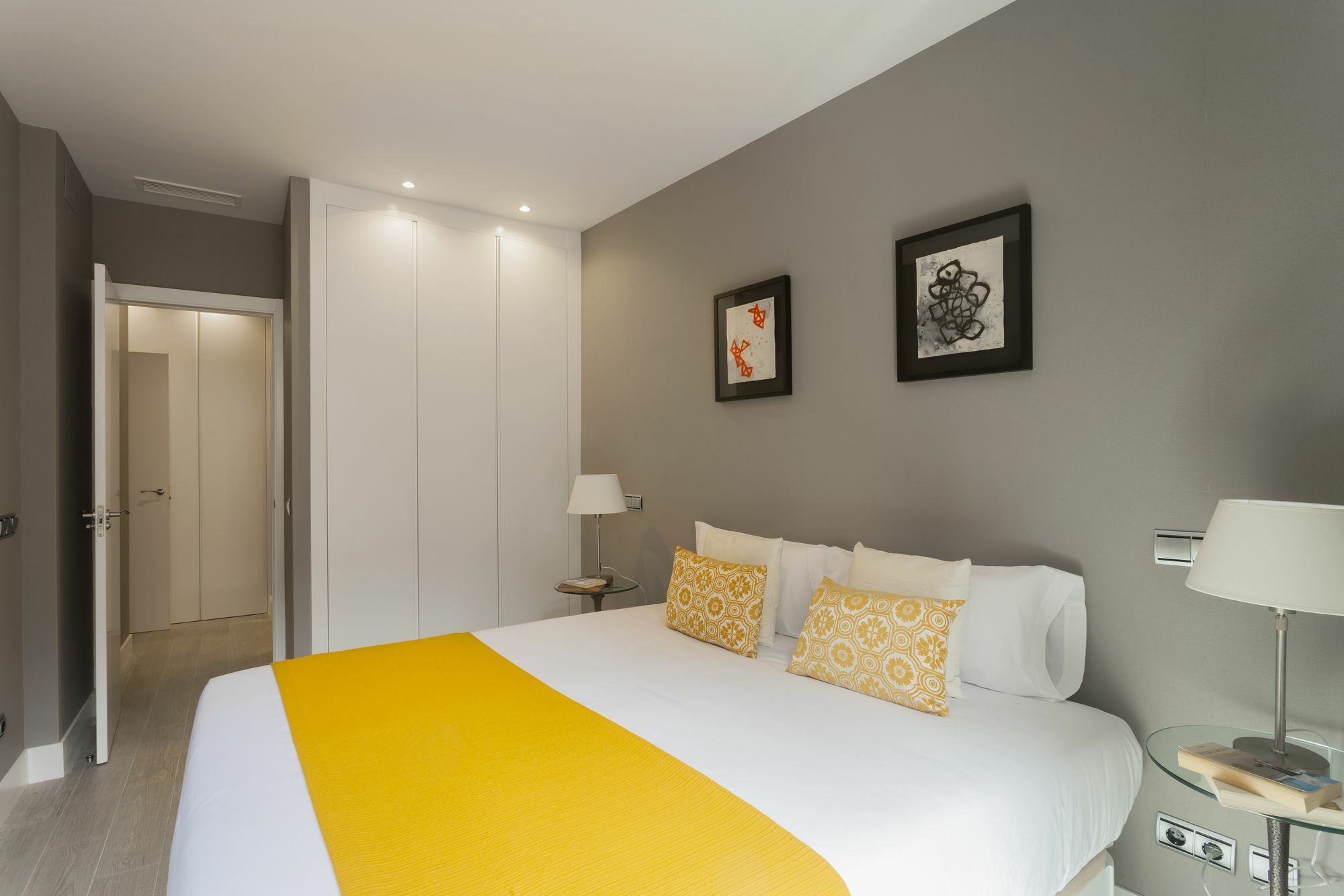 Dobo Rooms Palacio Apartments Madrid Extérieur photo